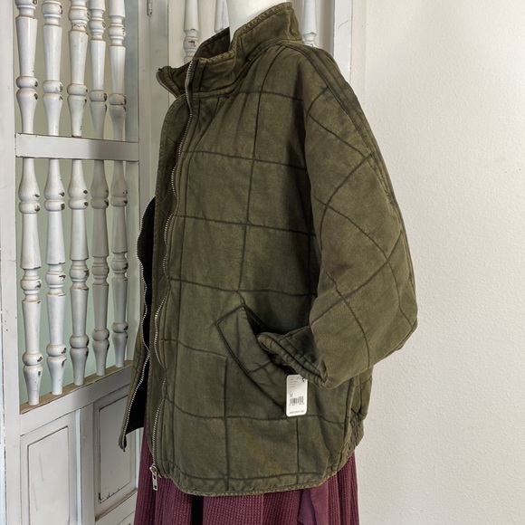 NWT - Free People Dolman Quilted Knit Jacket - Size: M, Color: Dusted Military - Picture 8 of 16